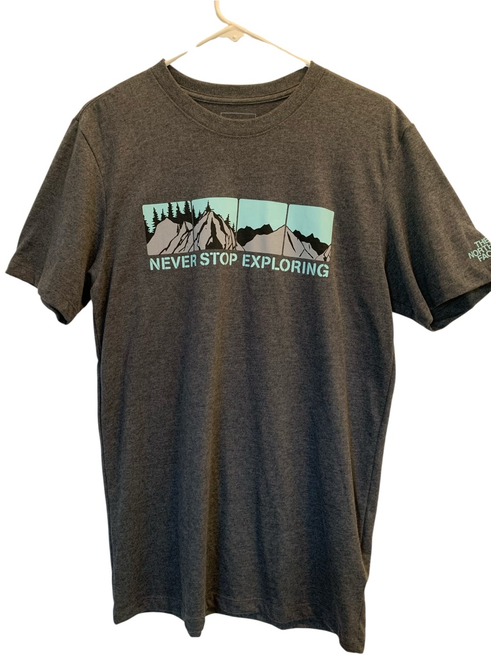 The North Face Men’s T-Shirt Gray Never Stop Exploring Size Small